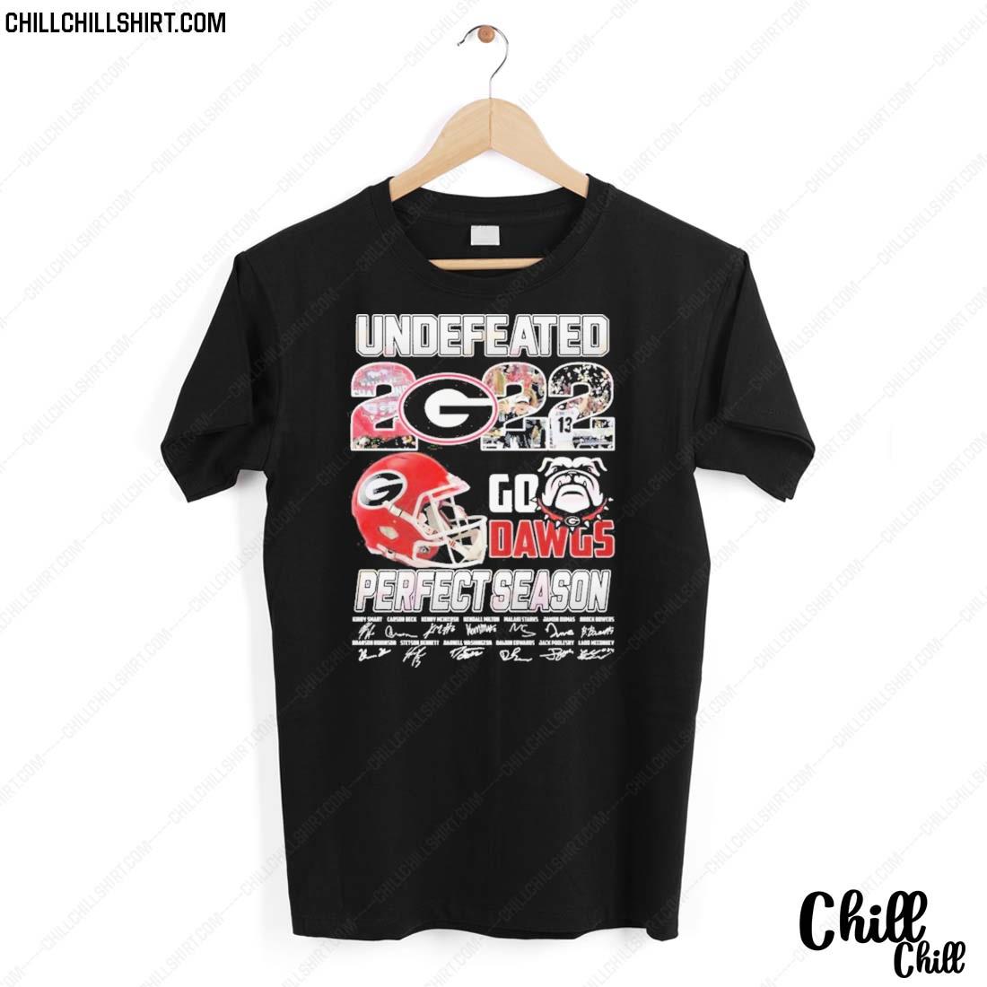Nice ncaa Georgia Bulldogs Football Undefeated 2022 Go Dawgs Perfect Season Signatures T-shirt