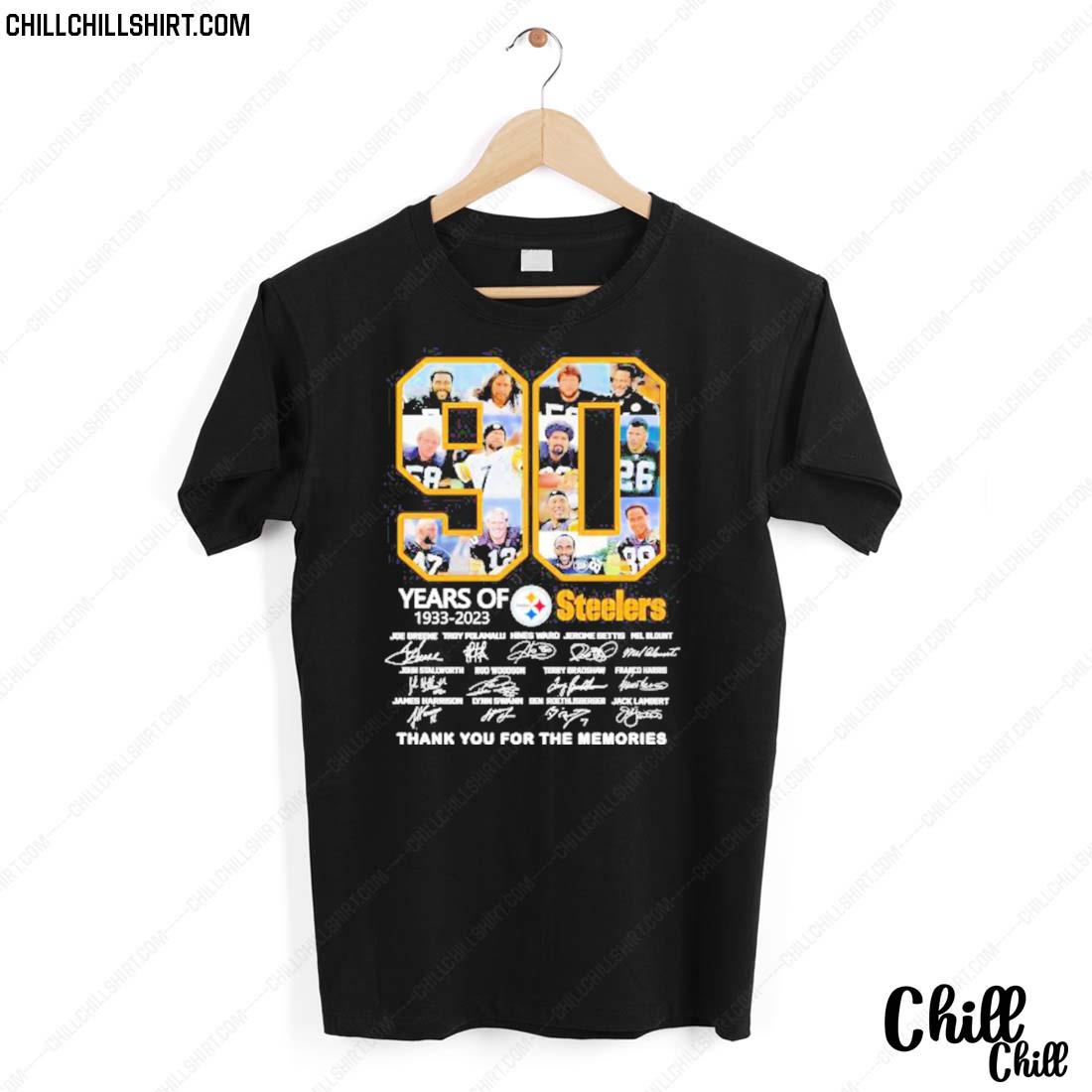 Nice 90 Years Of 1933-2023 Pittsburgh Steelers Thank You For The Memories Signatures T-shirt