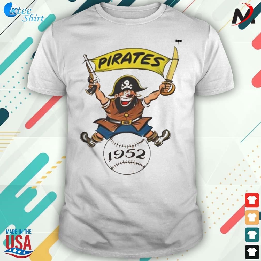 Premium pixels 1952 Pittsburgh pirates vintage baseball art t-shirt