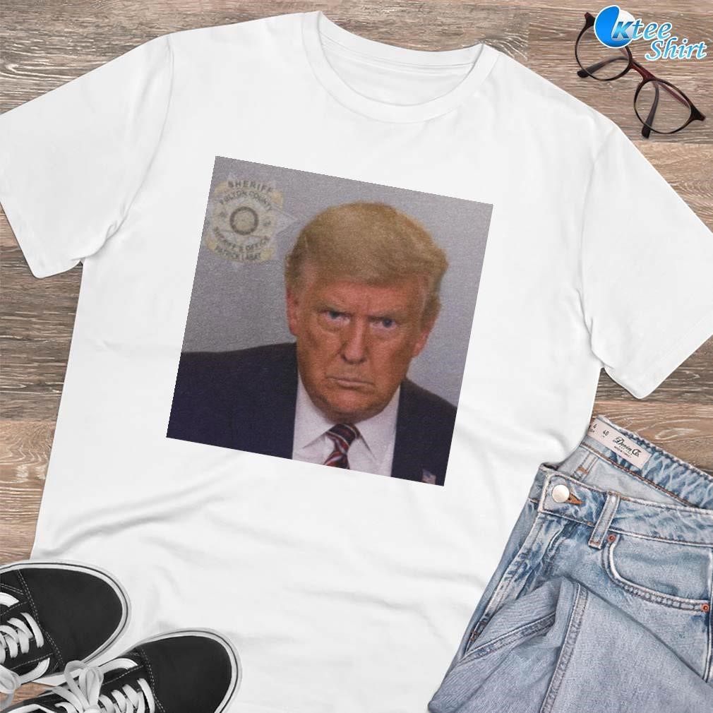 Premium Donald Trump fulton county sheriff office patrick labat photo design T-shirt