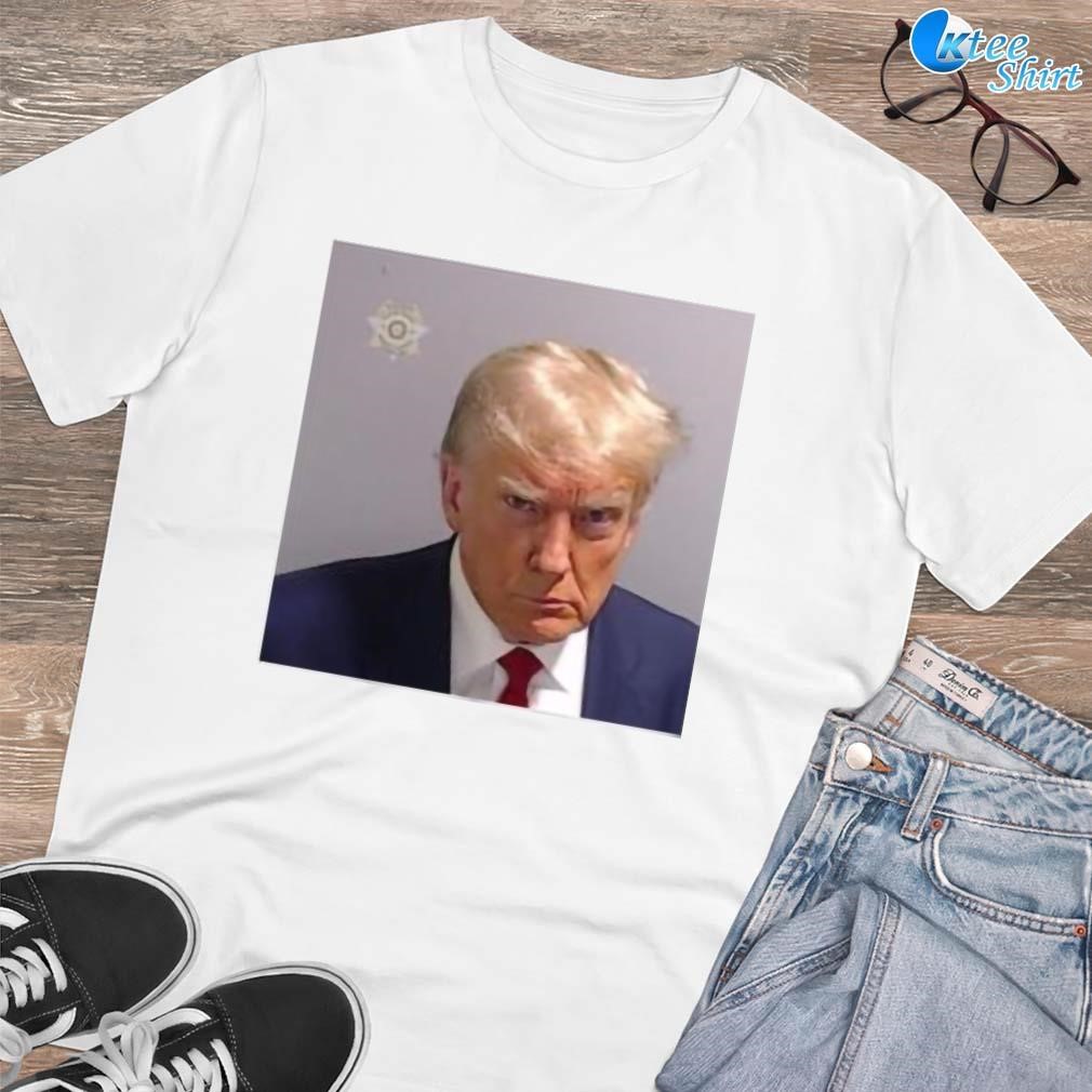 Premium Trump Mug Shot For History photo design T-shirt